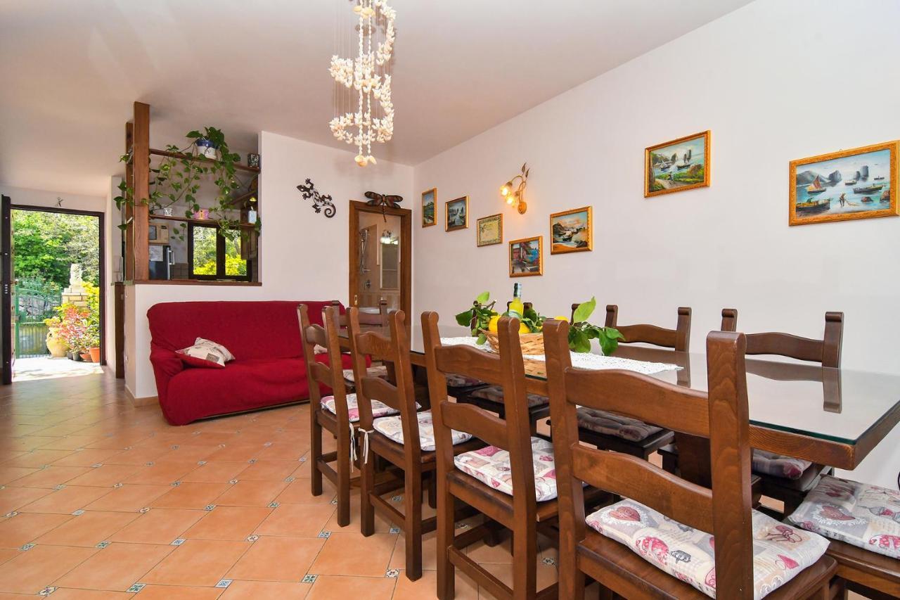 Amore Rentals - Casa Tatano Marciano Kültér fotó